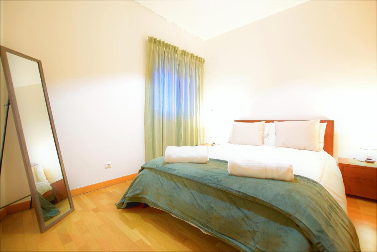 Marina De Albufeira T1 Ate 2 Pax Ou T2 Ate 6 Pax Com Piscina E Vista Marina Apartment ภายนอก รูปภาพ