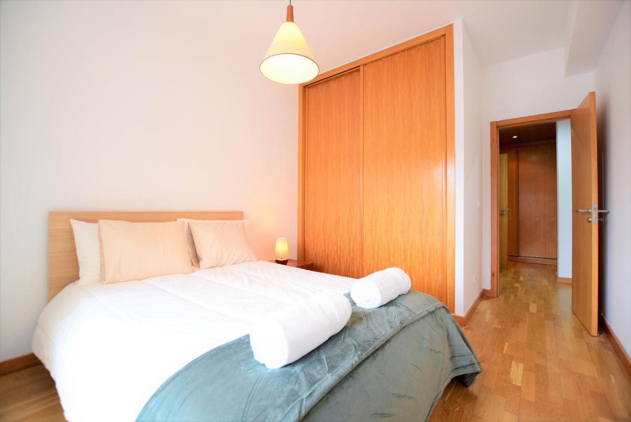 Marina De Albufeira T1 Ate 2 Pax Ou T2 Ate 6 Pax Com Piscina E Vista Marina Apartment ภายนอก รูปภาพ