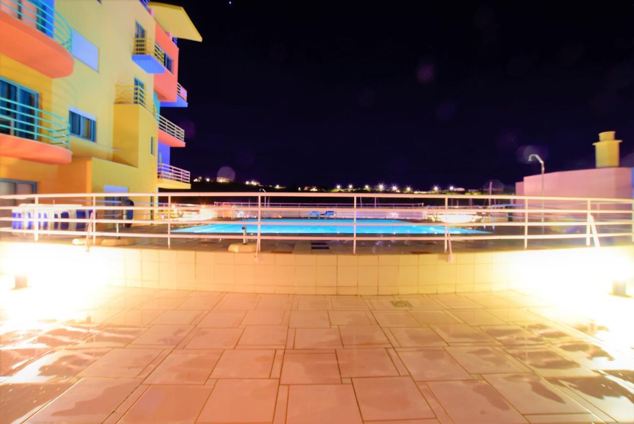 Marina De Albufeira T1 Ate 2 Pax Ou T2 Ate 6 Pax Com Piscina E Vista Marina Apartment ภายนอก รูปภาพ
